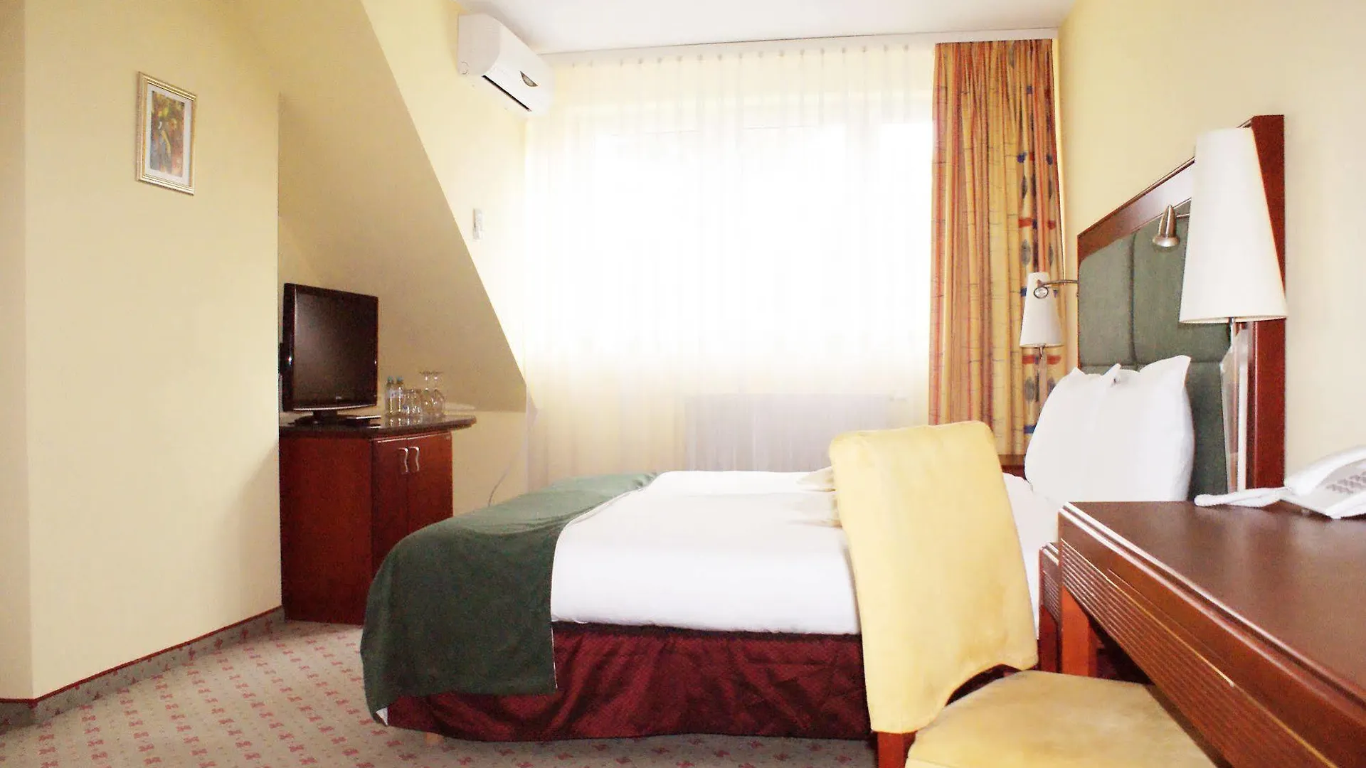 Hotel Wilga By Katowice Airport Mierzecice