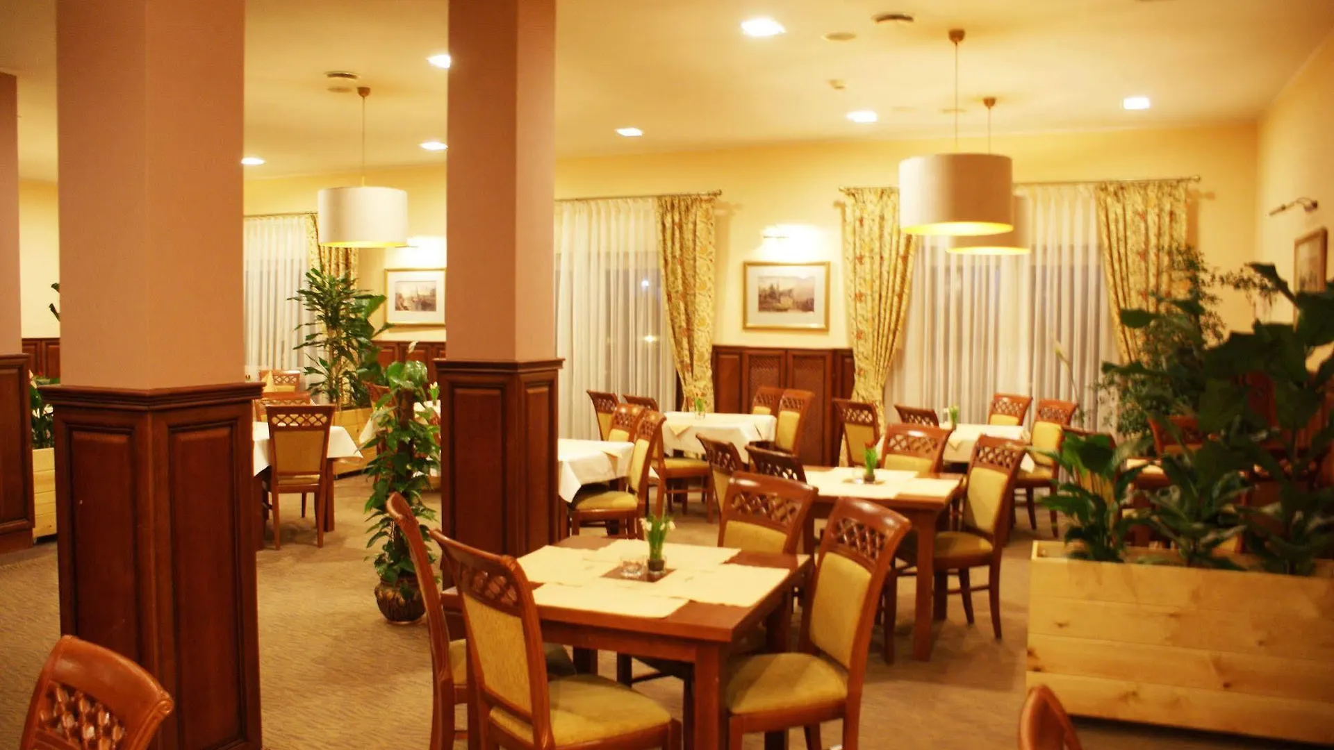 Hotel Wilga By Katowice Airport Mierzecice